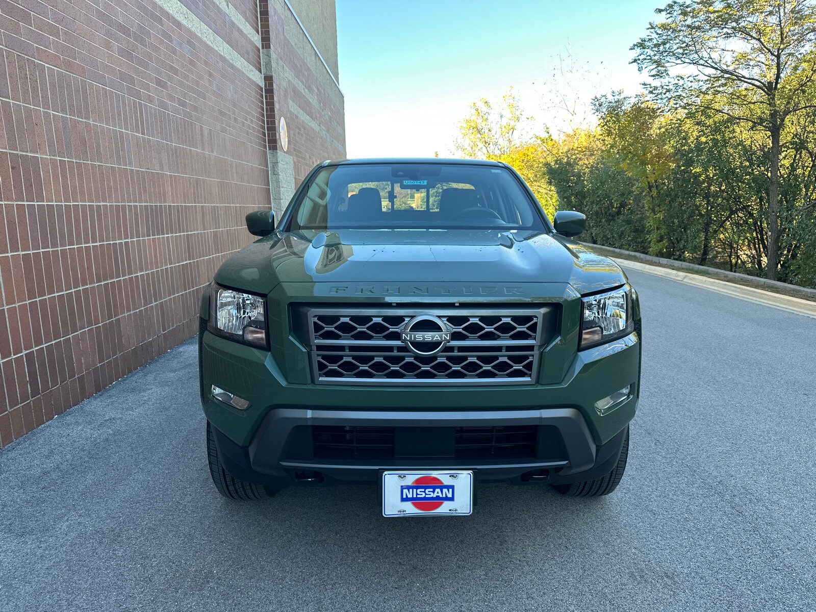 2023 Nissan Frontier SV photo 3