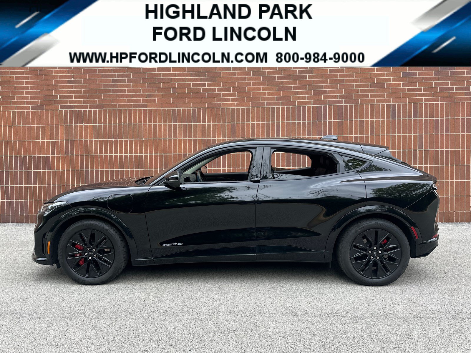 2025 Ford Mustang Mach-E