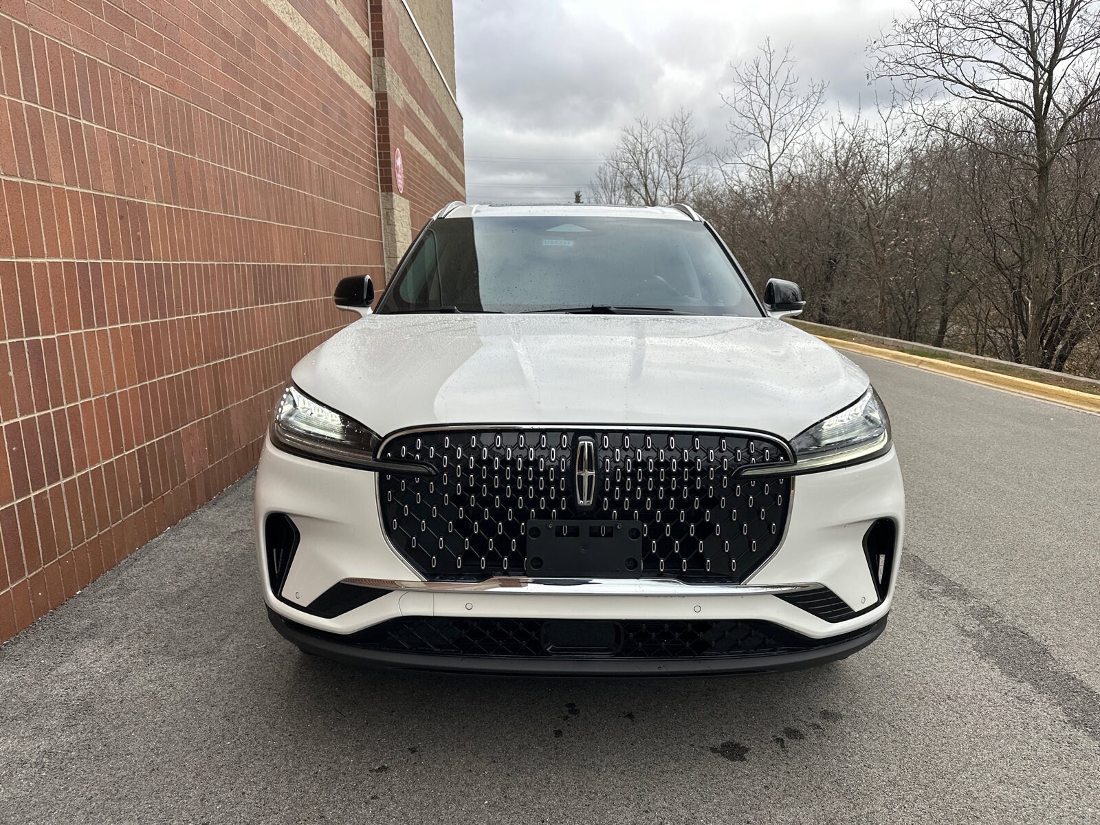 2025 Lincoln Aviator Premiere photo 3