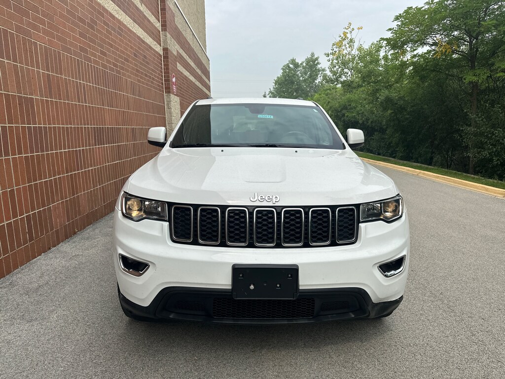 Used 2019 Jeep Grand Cherokee Laredo SUV