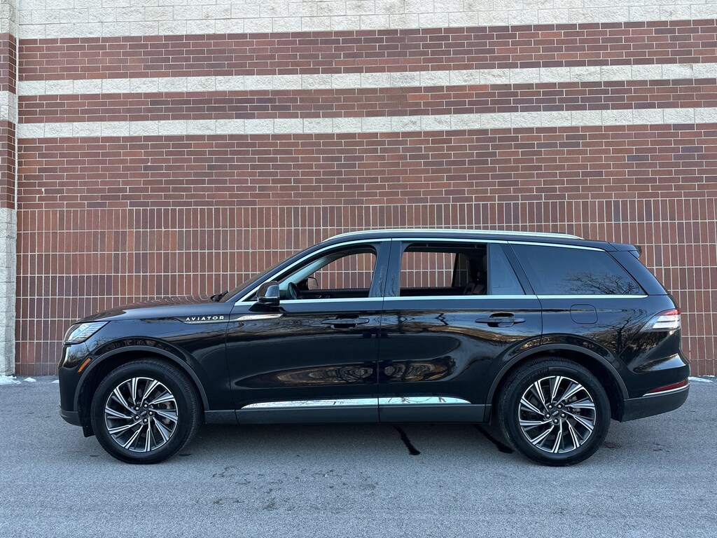 Used 2025 Lincoln Aviator Livery SUV
