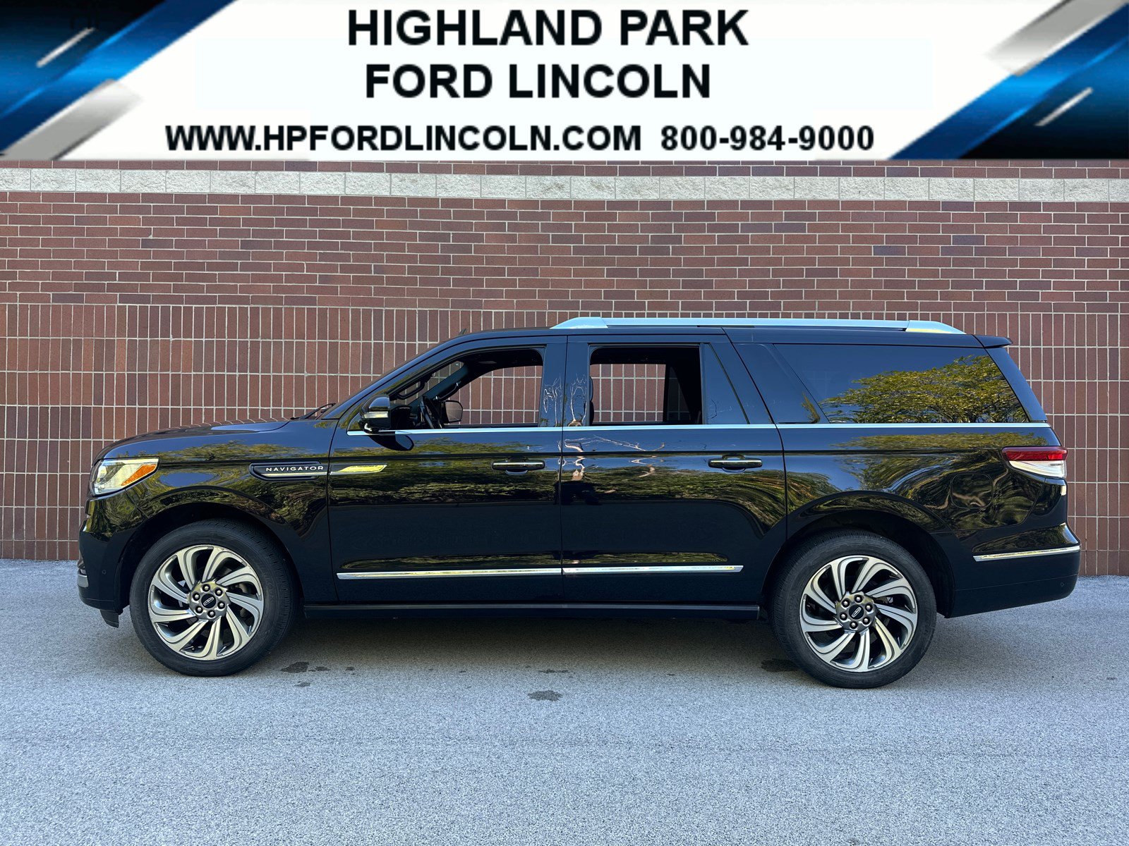2023 Lincoln Navigator Standard L