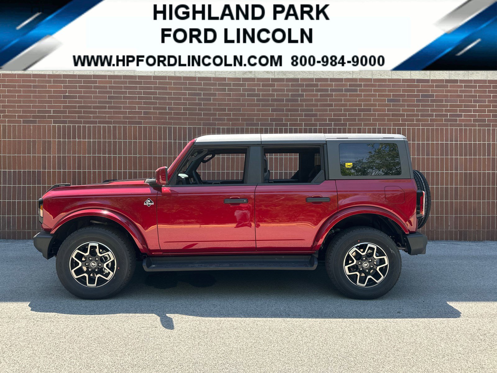 2026 Ford Bronco Outer Banks 4x4's photo