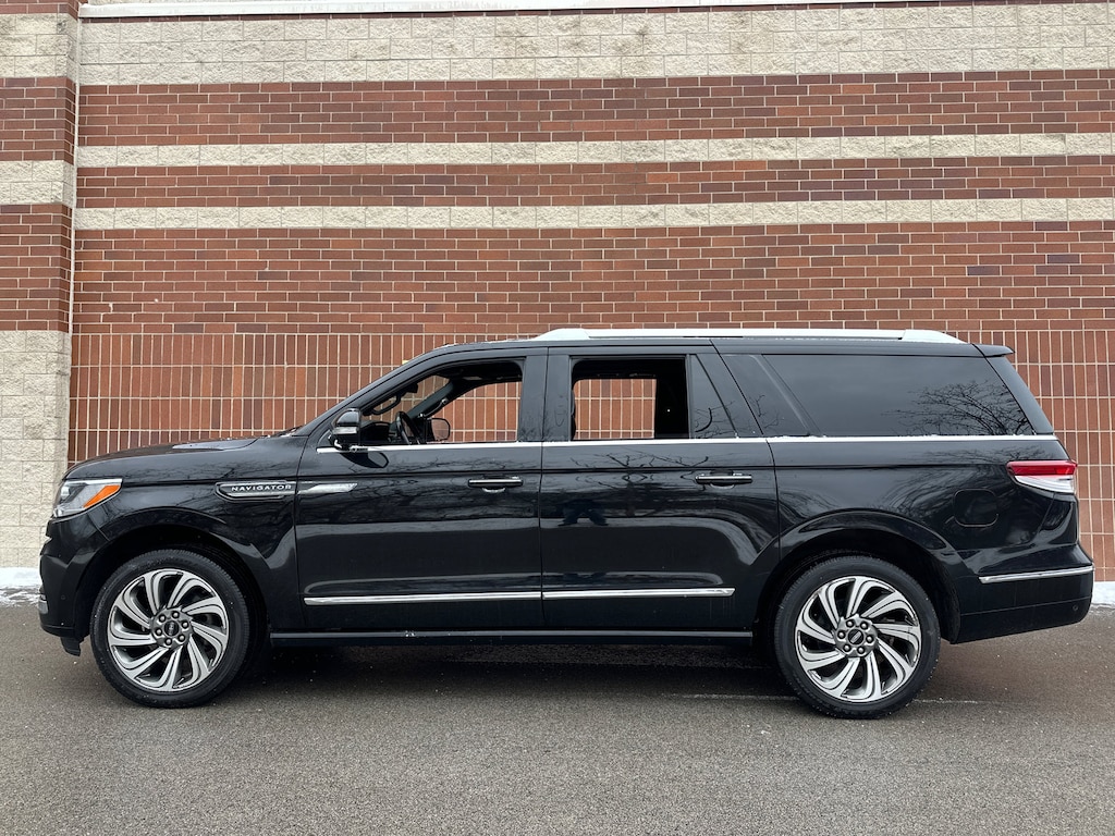 Used 2023 Lincoln Navigator L Standard SUV