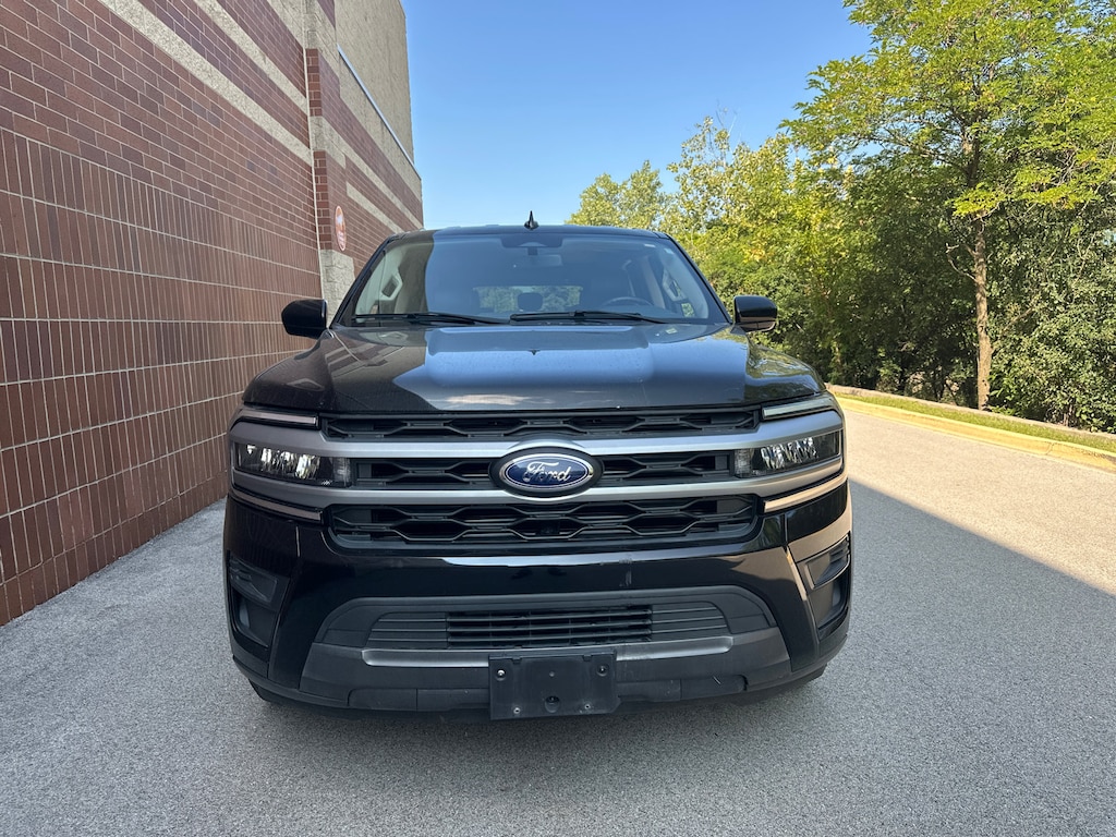 Used 2022 Ford Expedition Max XLT SUV