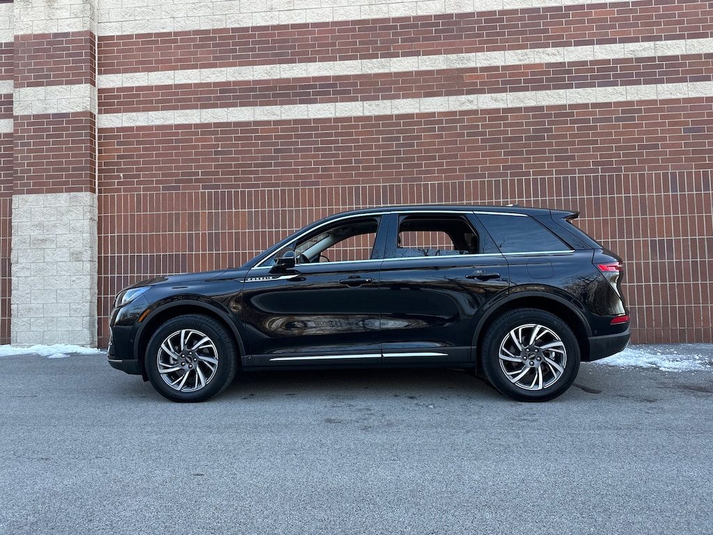 Used 2023 Lincoln Corsair Standard SUV