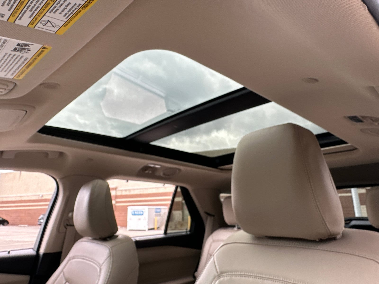 2023 Ford Explorer Limited - Photo 26