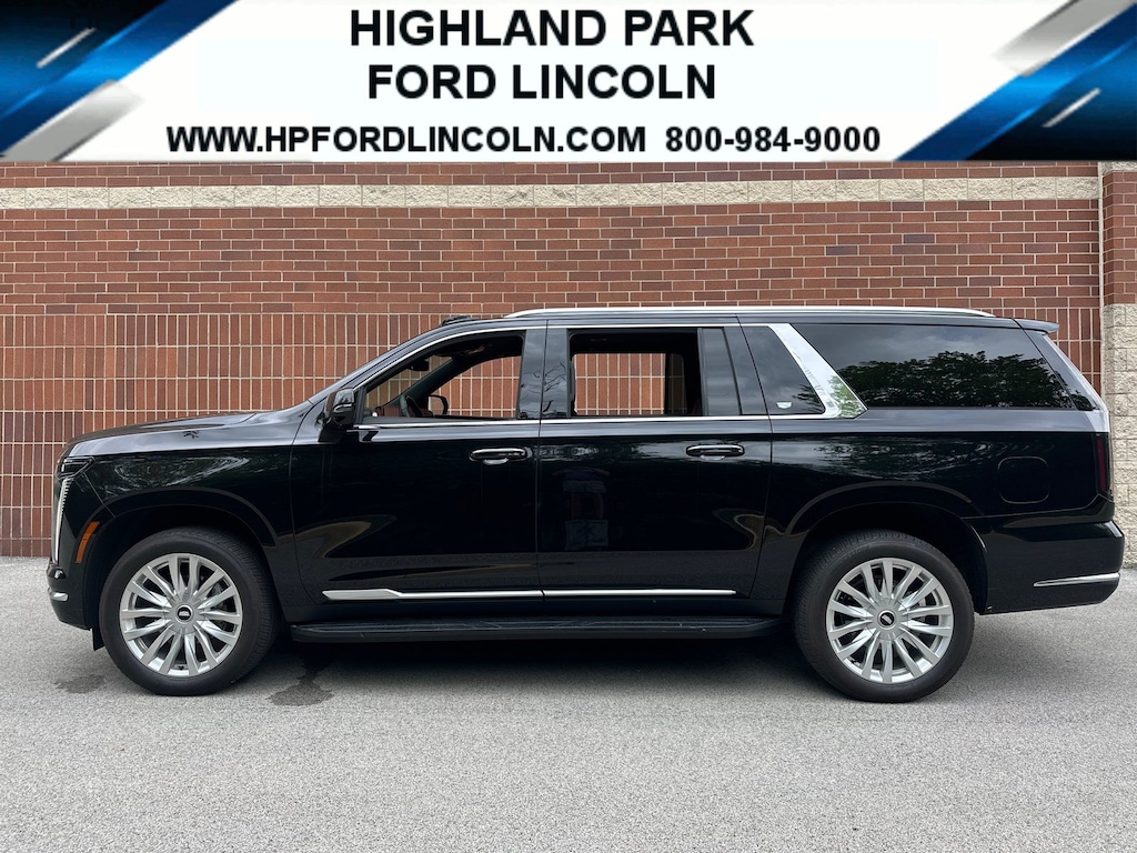 Used 2025 CADILLAC Escalade ESV 4WD Luxury SUV