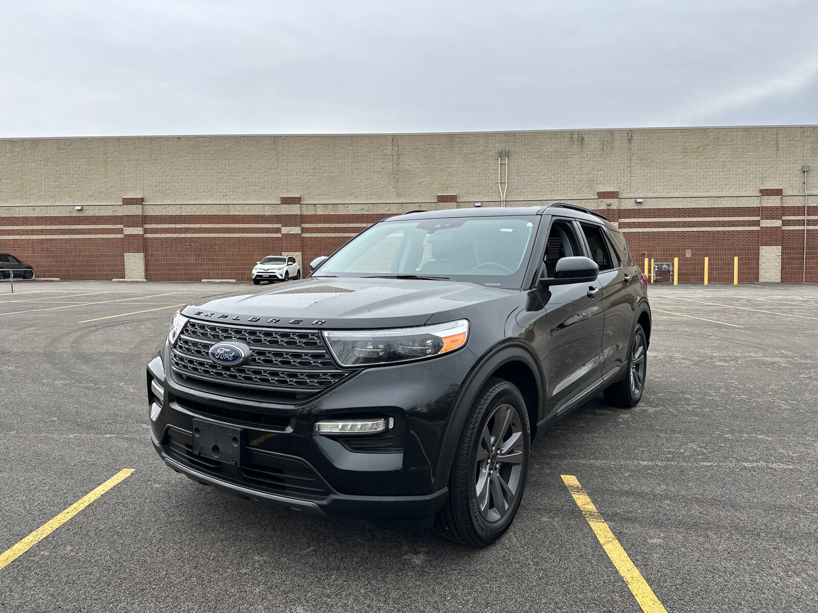2022 Ford Explorer XLT photo 4