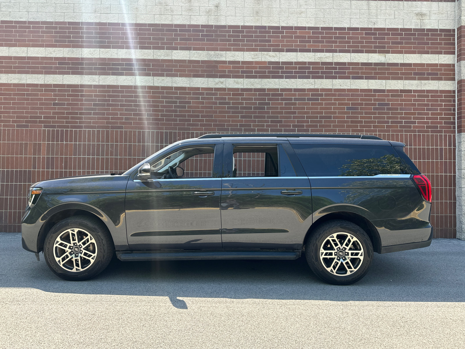 Used 2025 Ford Expedition Max Active SUV
