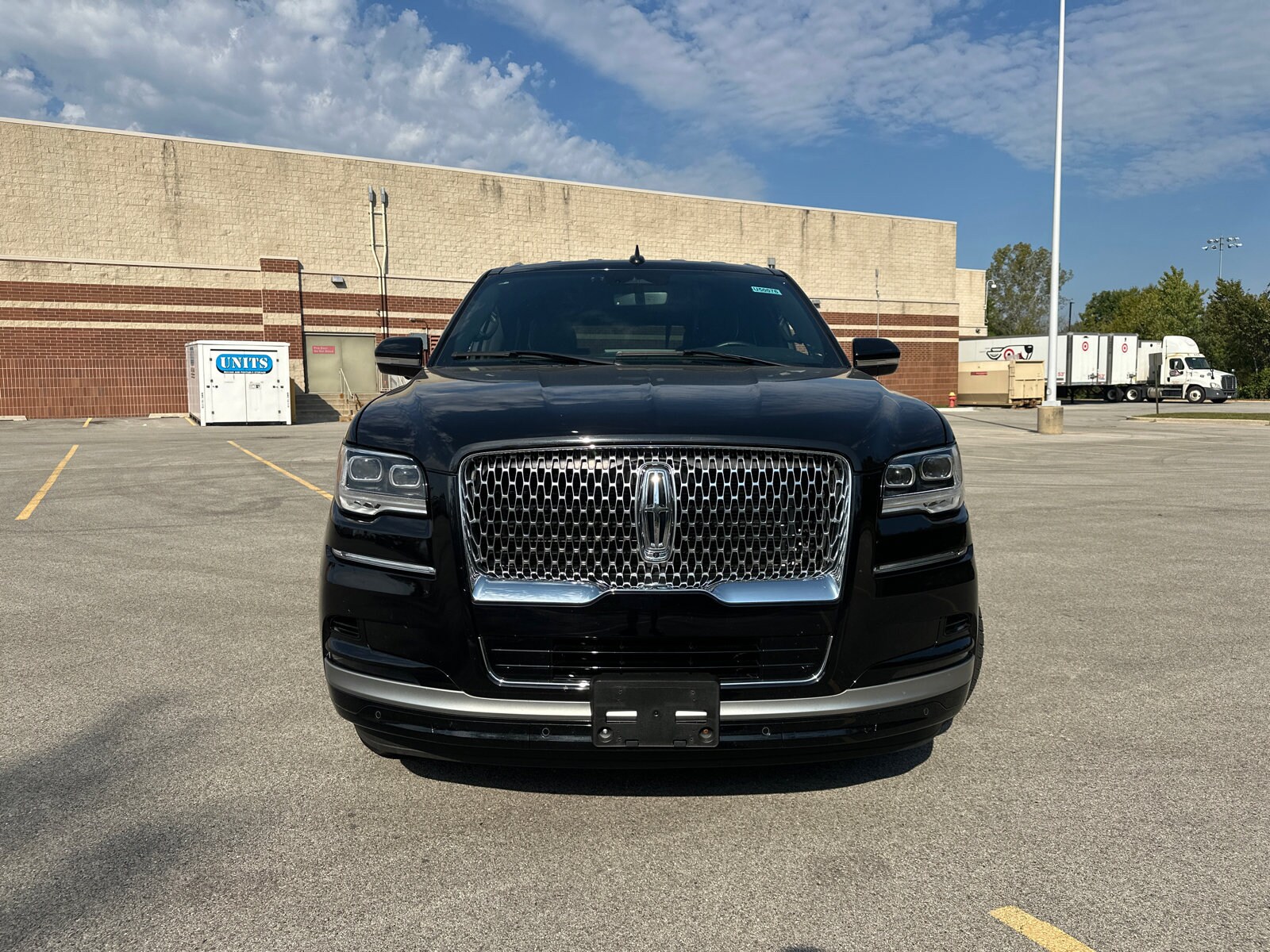2024 Lincoln Navigator L Premiere photo 3