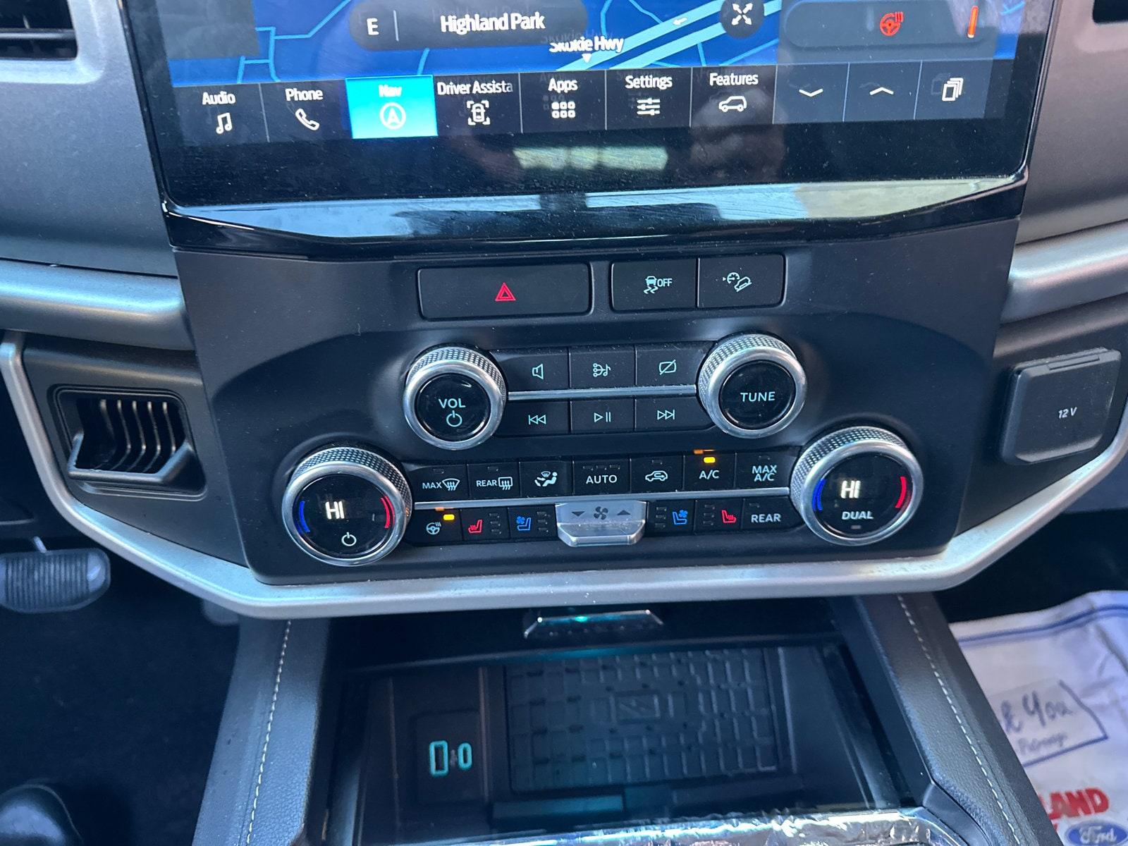 2023 Ford Expedition XLT - Photo 21