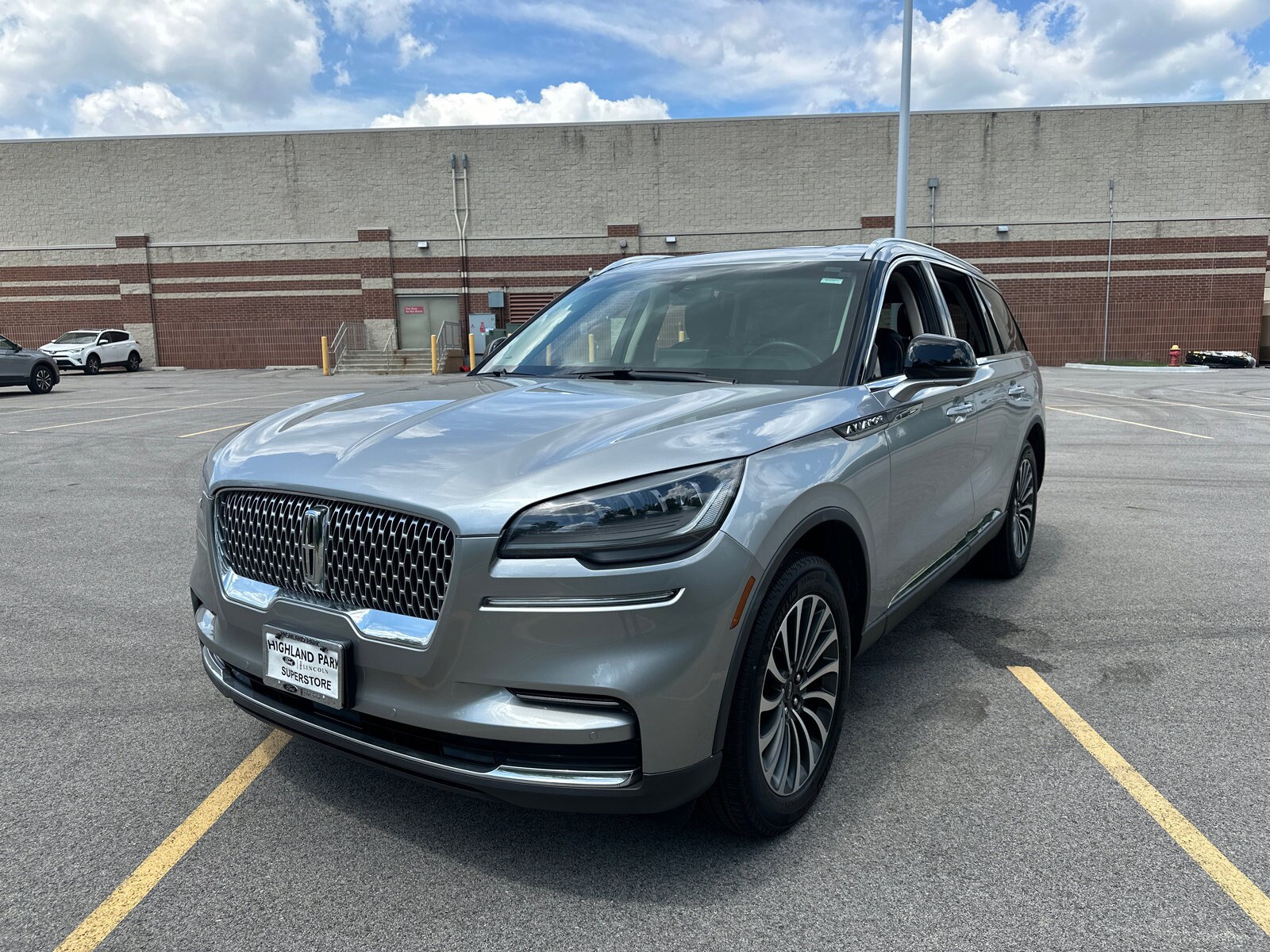 2022 Lincoln Aviator Reserve photo 3