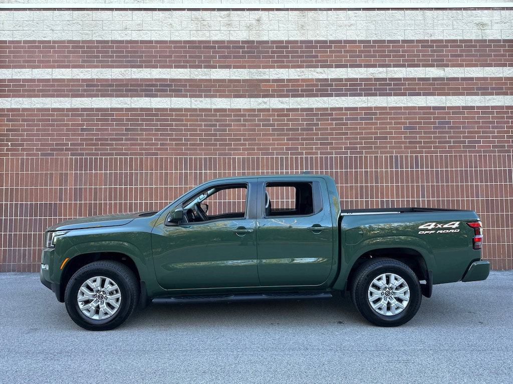 Used 2023 Nissan Frontier SV Truck Crew Cab
