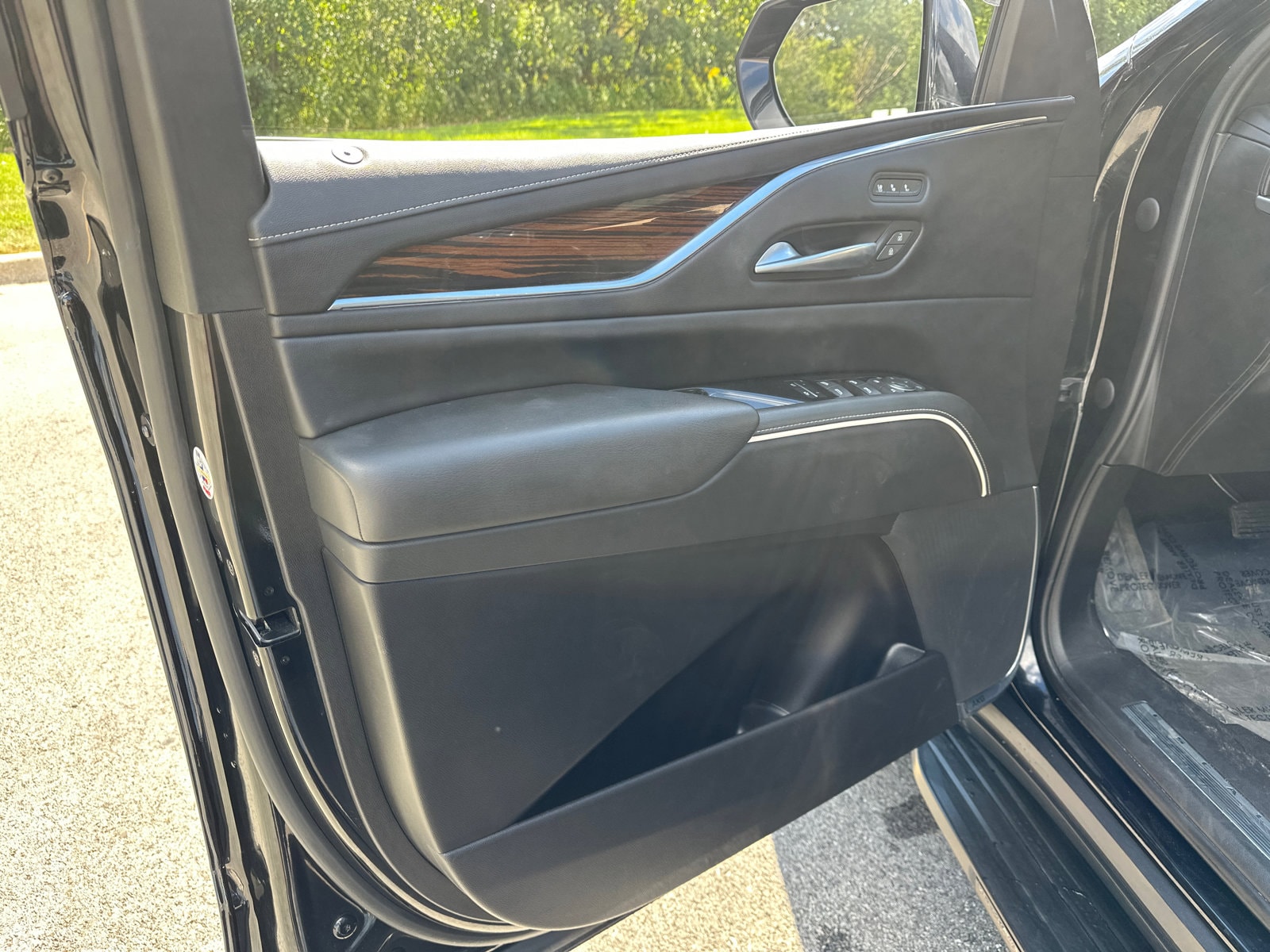 2023 Cadillac Escalade ESV Premium Luxury - Photo 30