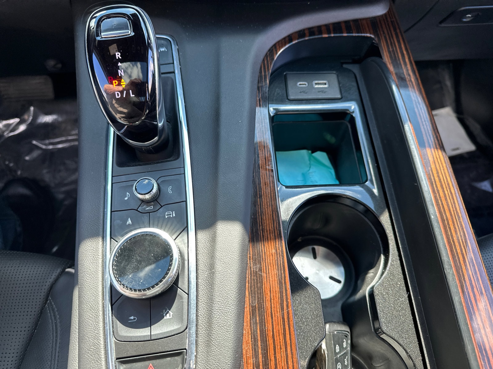 2023 Cadillac Escalade ESV Premium Luxury - Photo 24