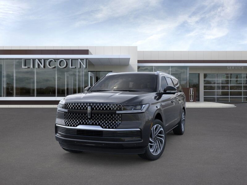 2025 Lincoln Navigator L Reserve photo 2