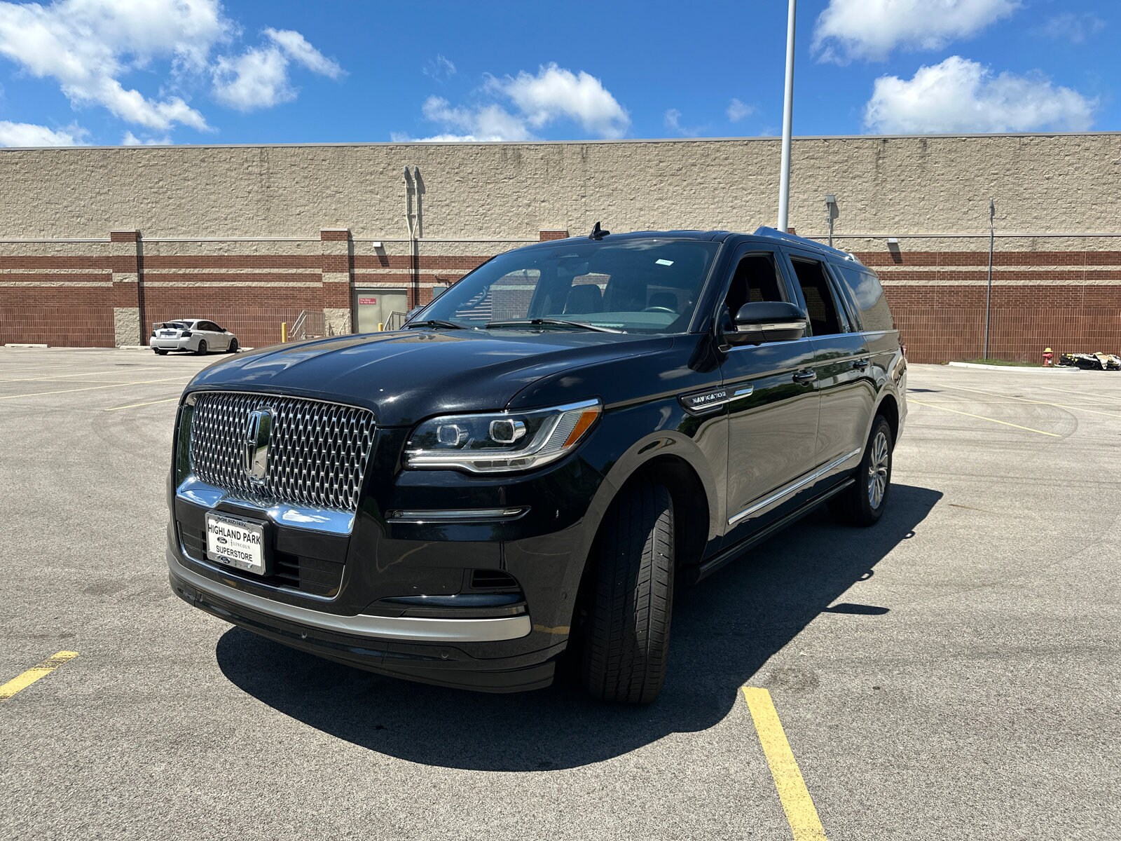 2024 Lincoln Navigator L Premiere photo 4