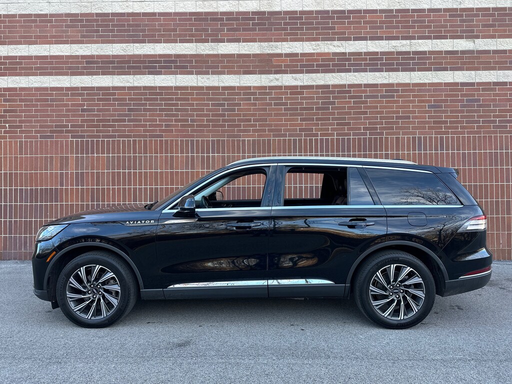 Used 2025 Lincoln Aviator Livery SUV