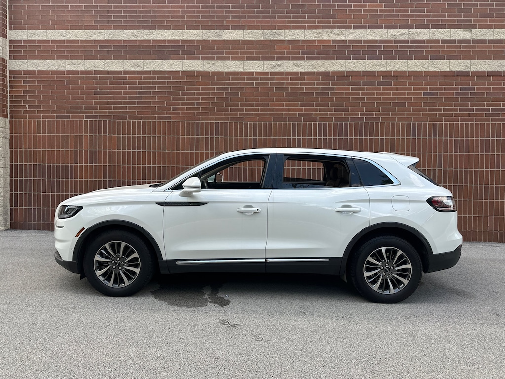 Used 2022 Lincoln Nautilus Reserve SUV
