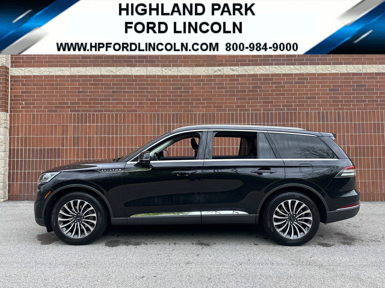 2024 Lincoln Aviator Premiere RWD's photo