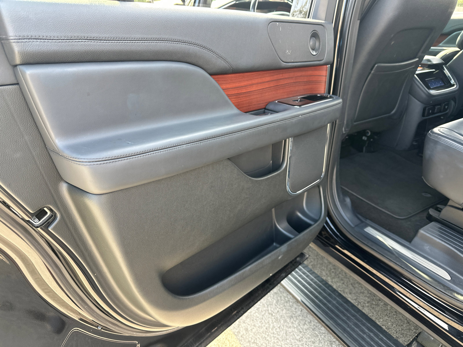2024 Lincoln Navigator Premiere L - Photo 30