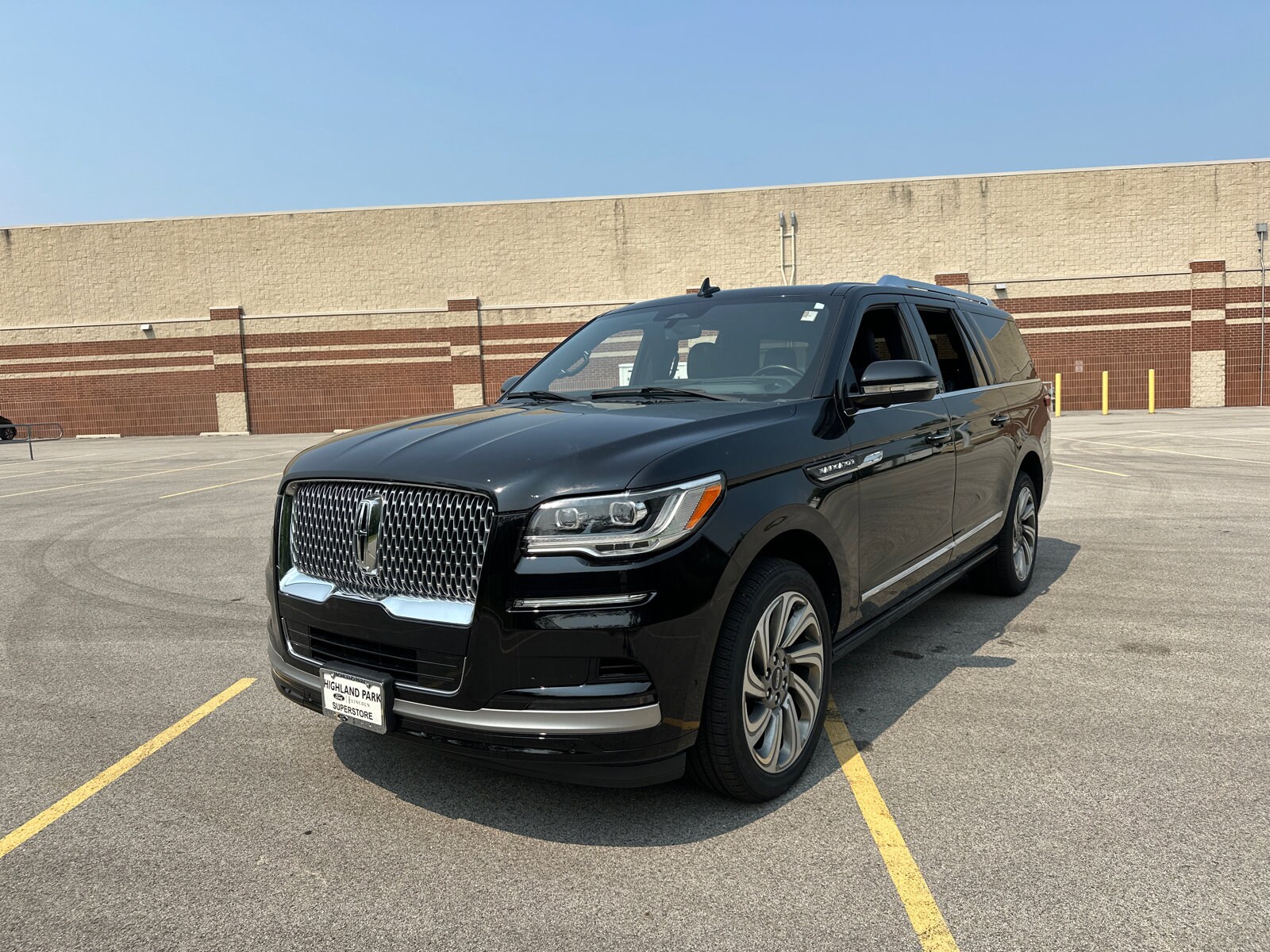 2022 Lincoln Navigator Reserve L photo 4