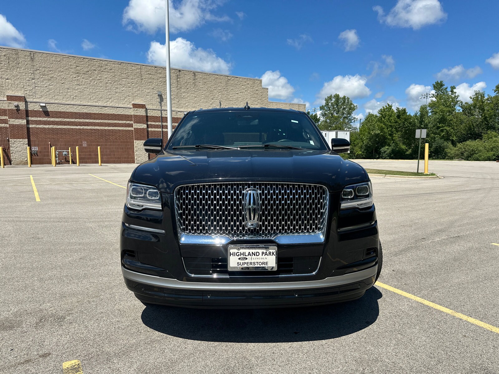 2024 Lincoln Navigator L Premiere photo 3