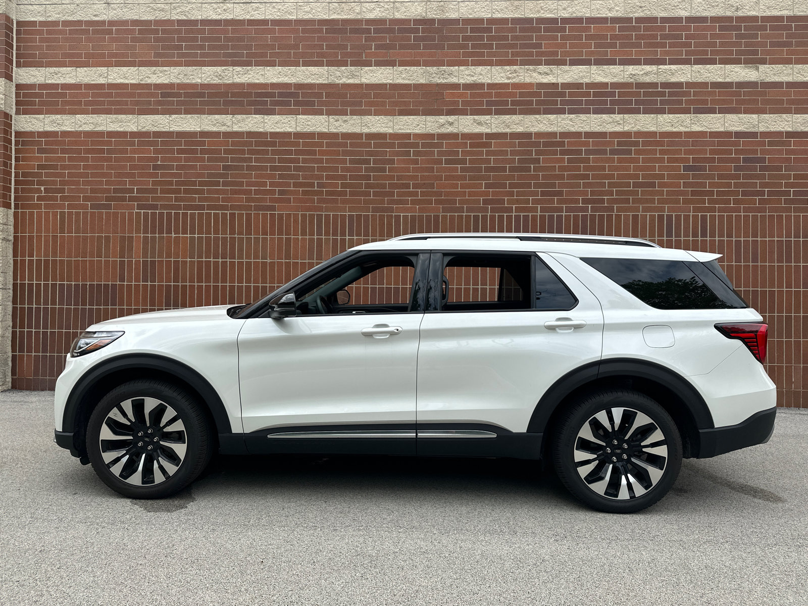 Used 2026 Ford Explorer Platinum SUV