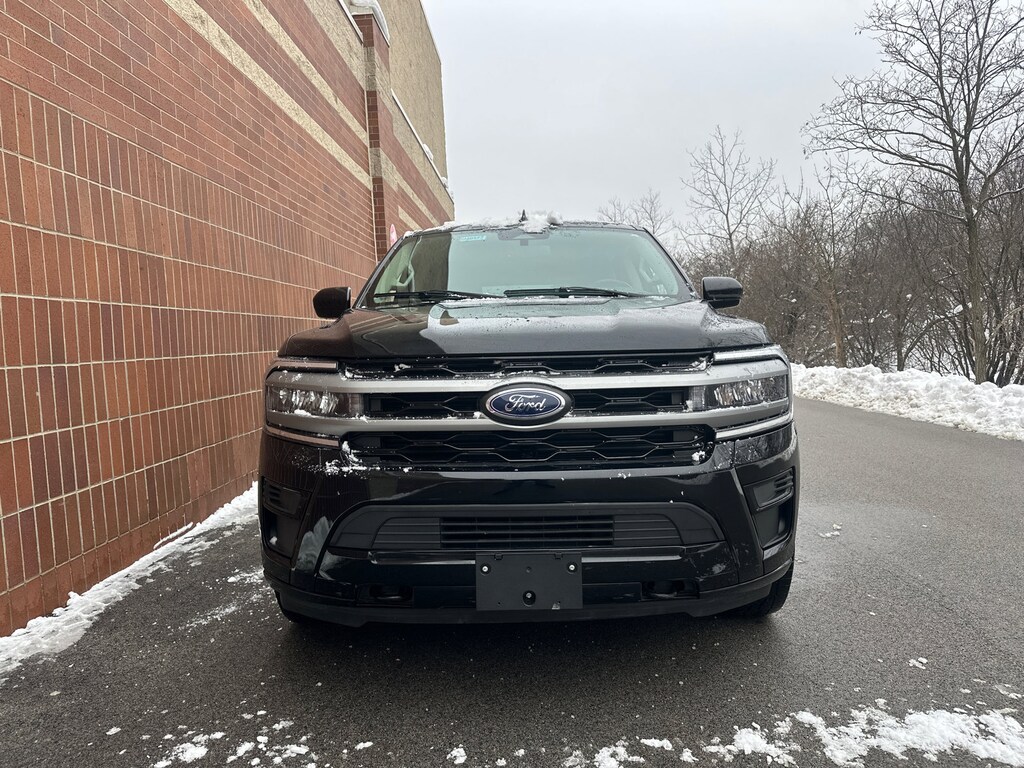 Used 2023 Ford Expedition Max XLT SUV