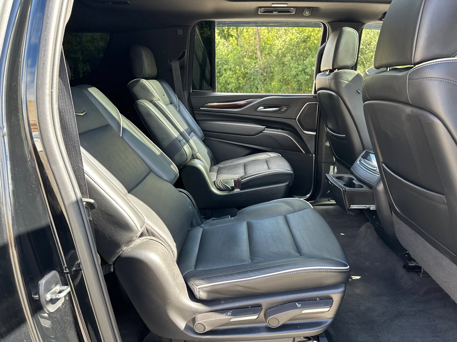 2023 Cadillac Escalade ESV Premium Luxury - Photo 34