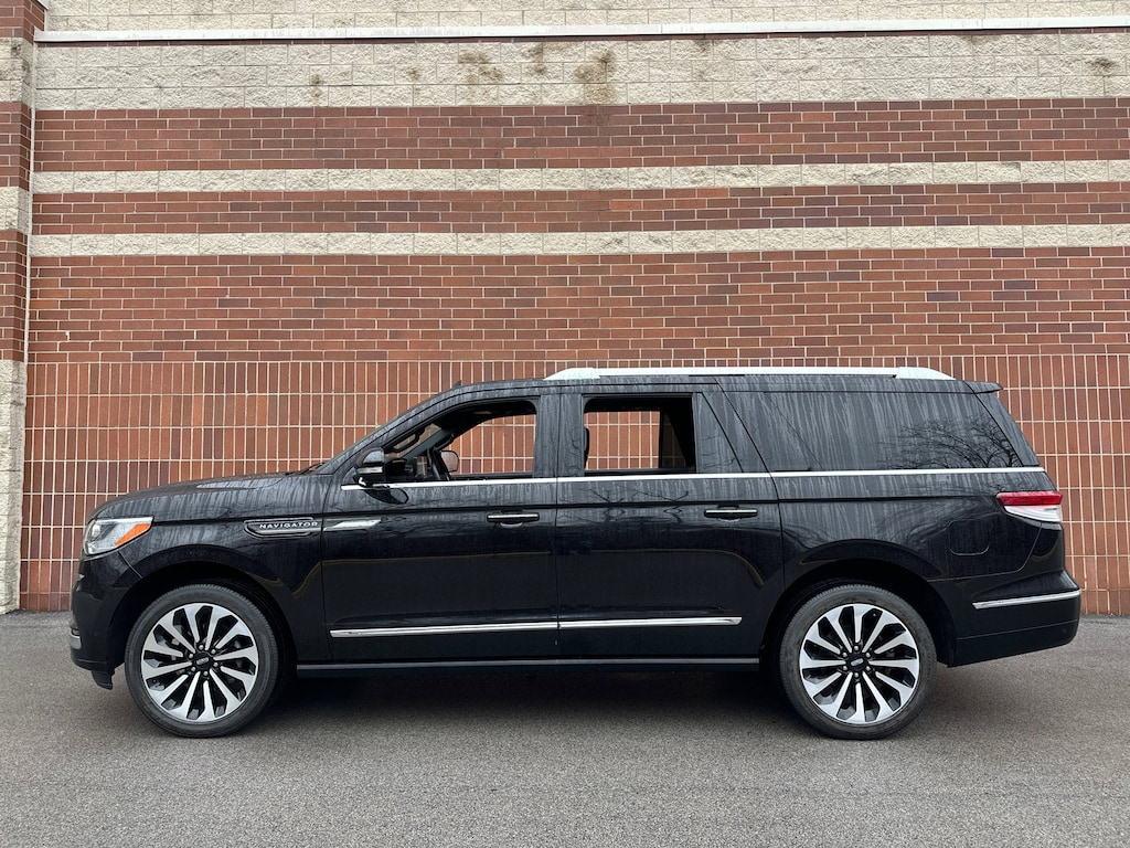 Used 2024 Lincoln Navigator L Reserve SUV