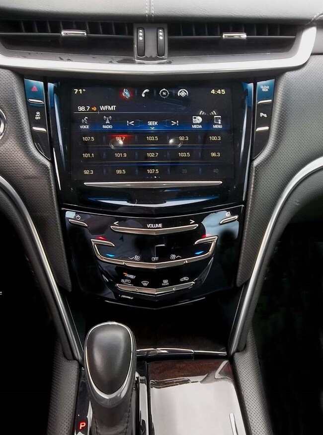 Used 2015 Cadillac Xts For Sale At Highland Park Livery