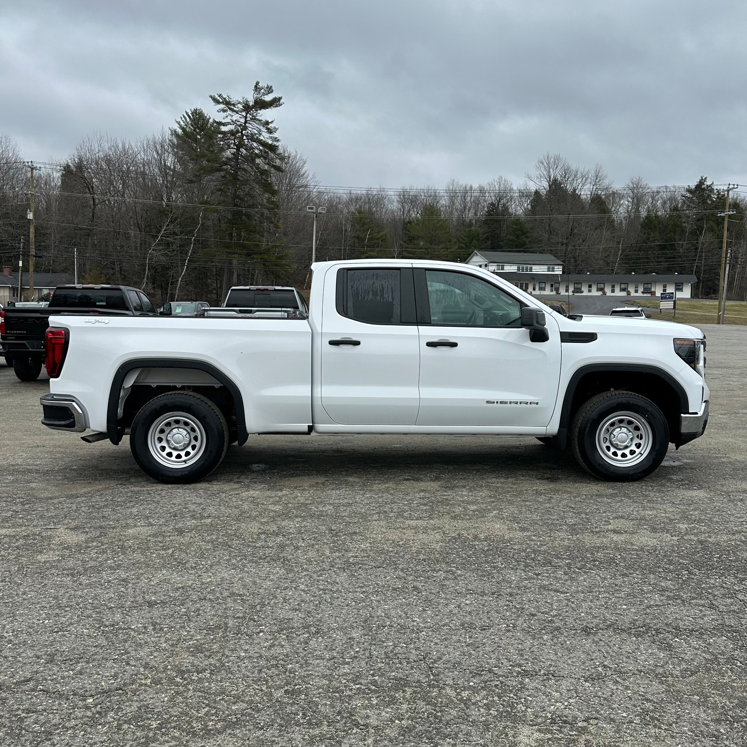 2026 GMC Sierra 1500 Pro - Photo 2