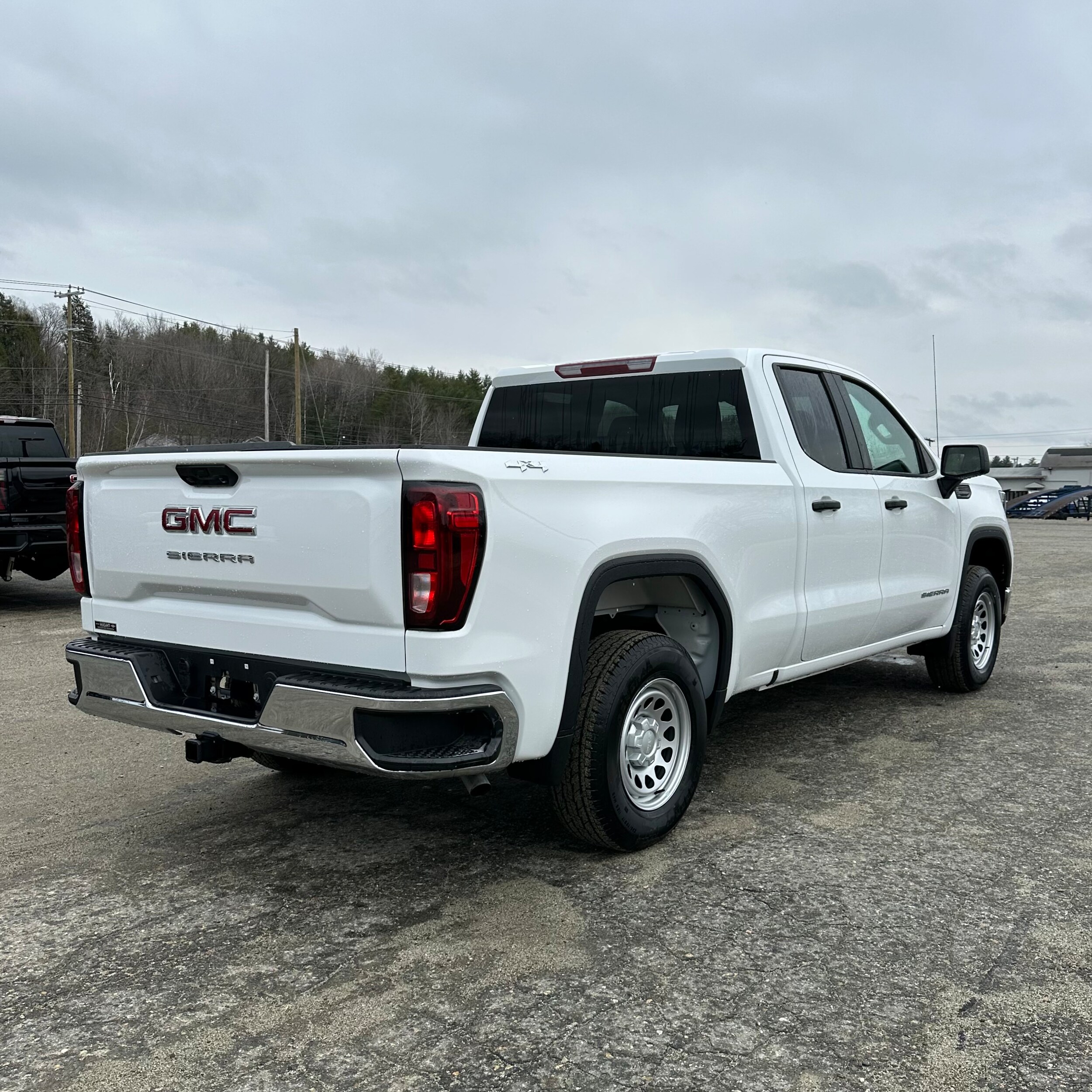 2026 GMC Sierra 1500 Pro - Photo 3