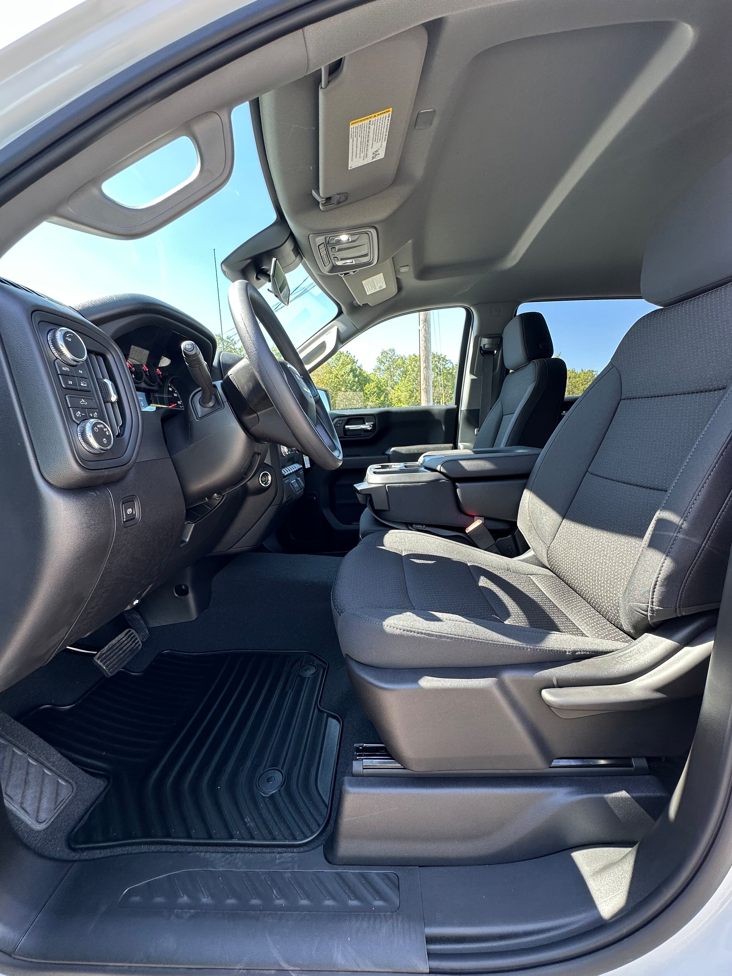 2026 GMC Sierra 1500 Pro - Photo 9