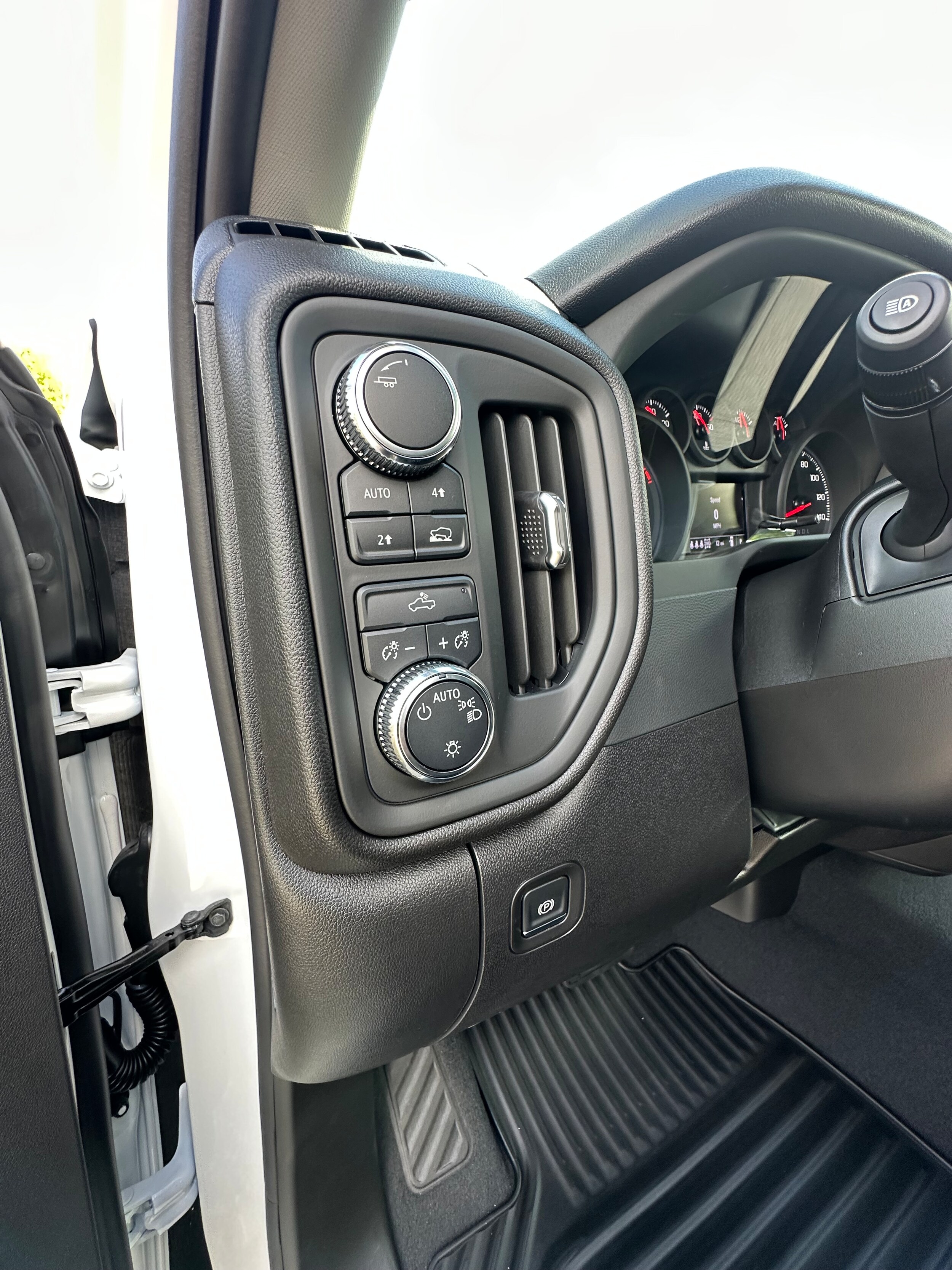 2026 GMC Sierra 1500 Pro - Photo 10