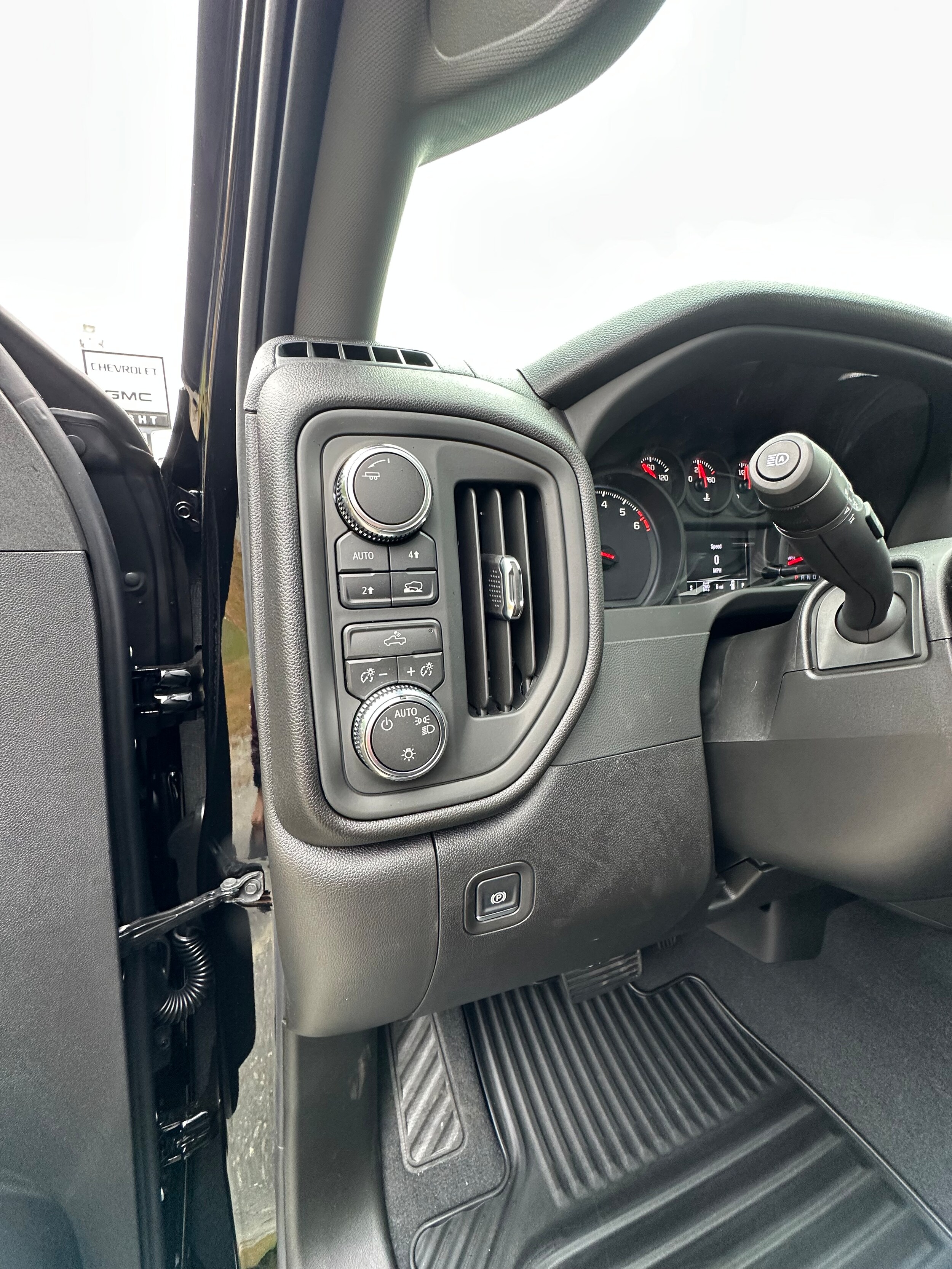 2026 GMC Sierra 1500 Pro - Photo 11
