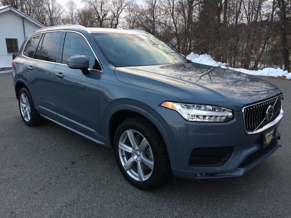 Used 2021 Volvo XC90 T6 Momentum 6 Passenger SUV