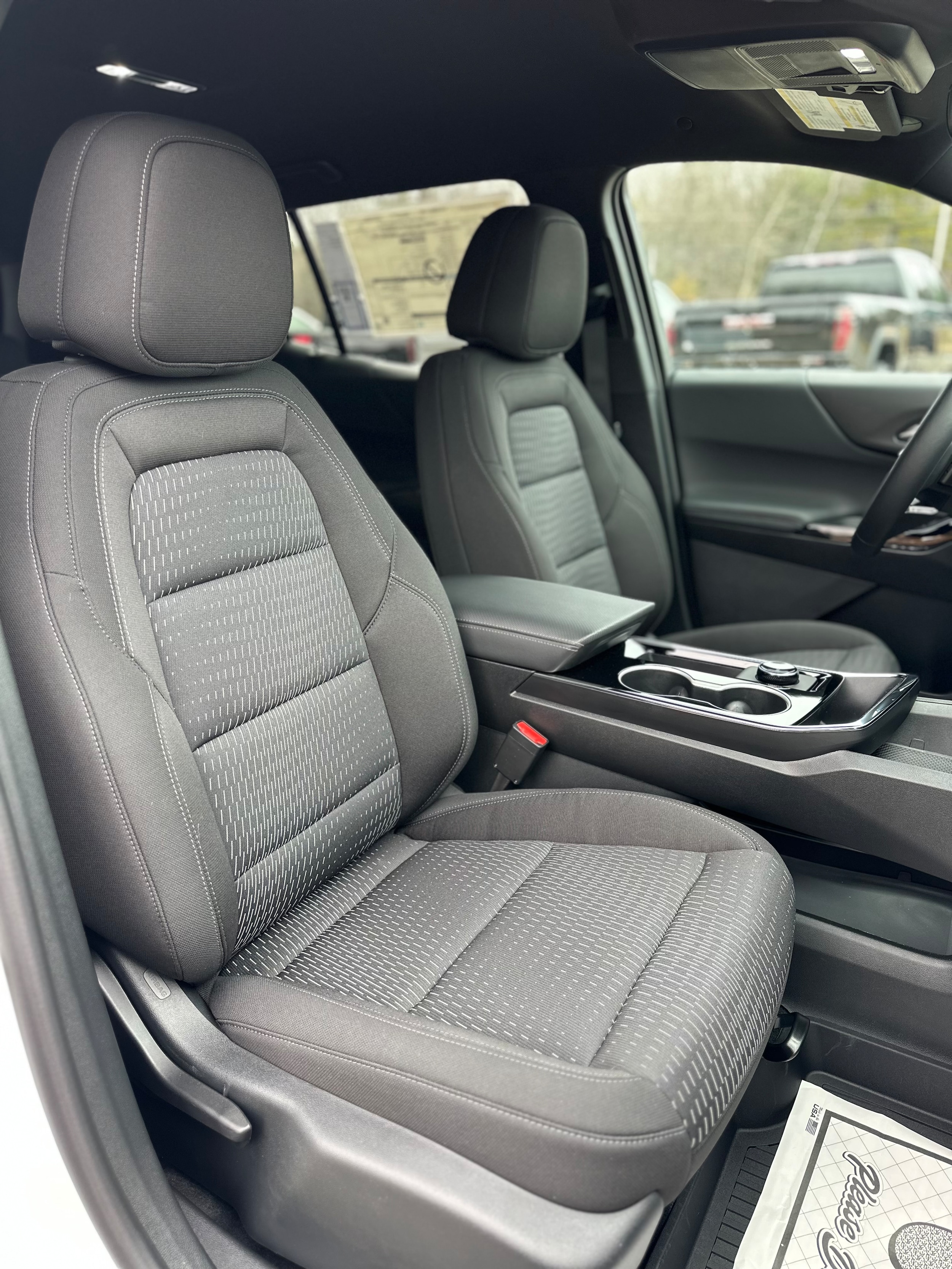 2026 Chevrolet Equinox LT - Photo 23