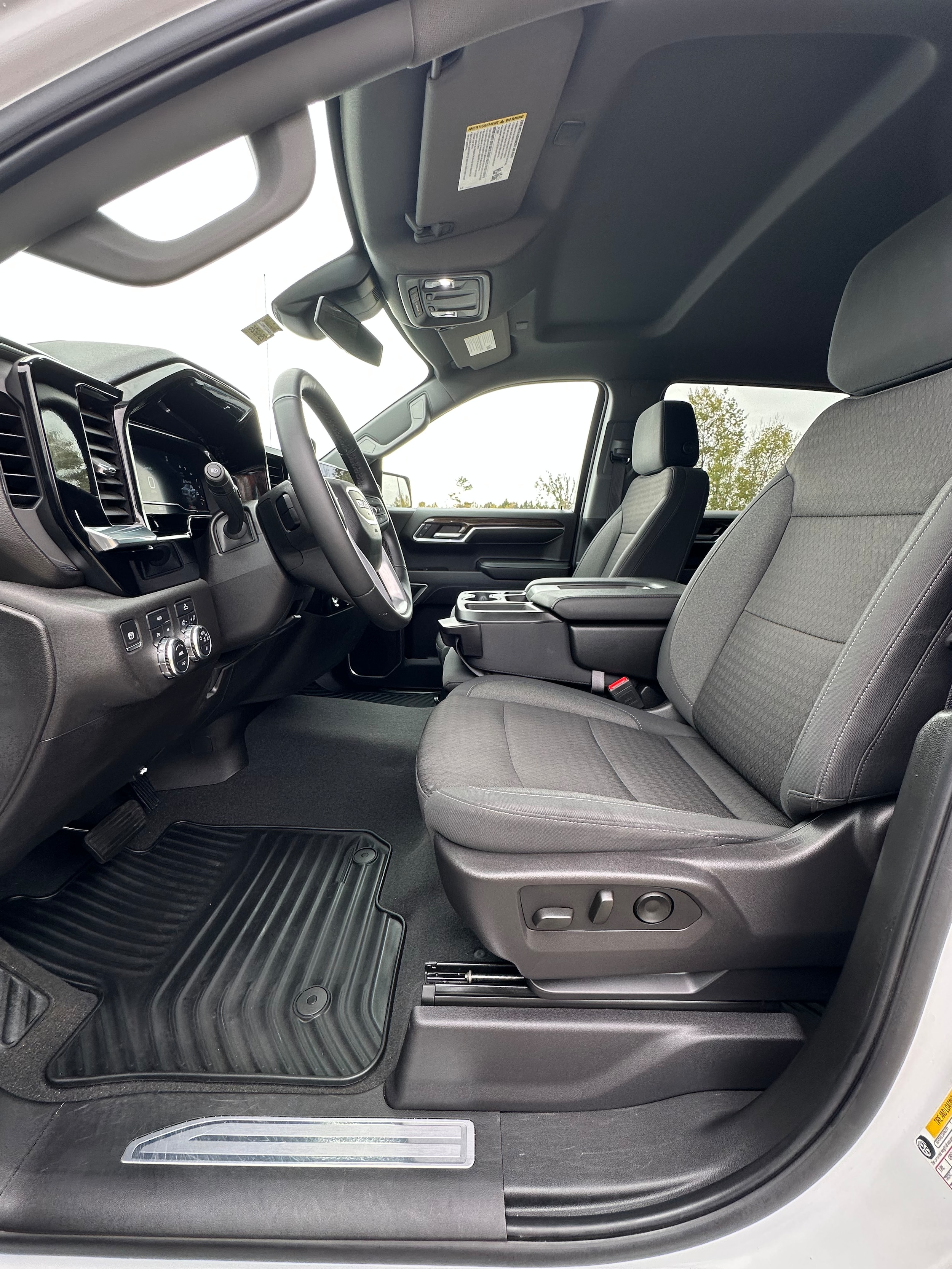 2024 GMC Sierra 1500 Elevation - Photo 9