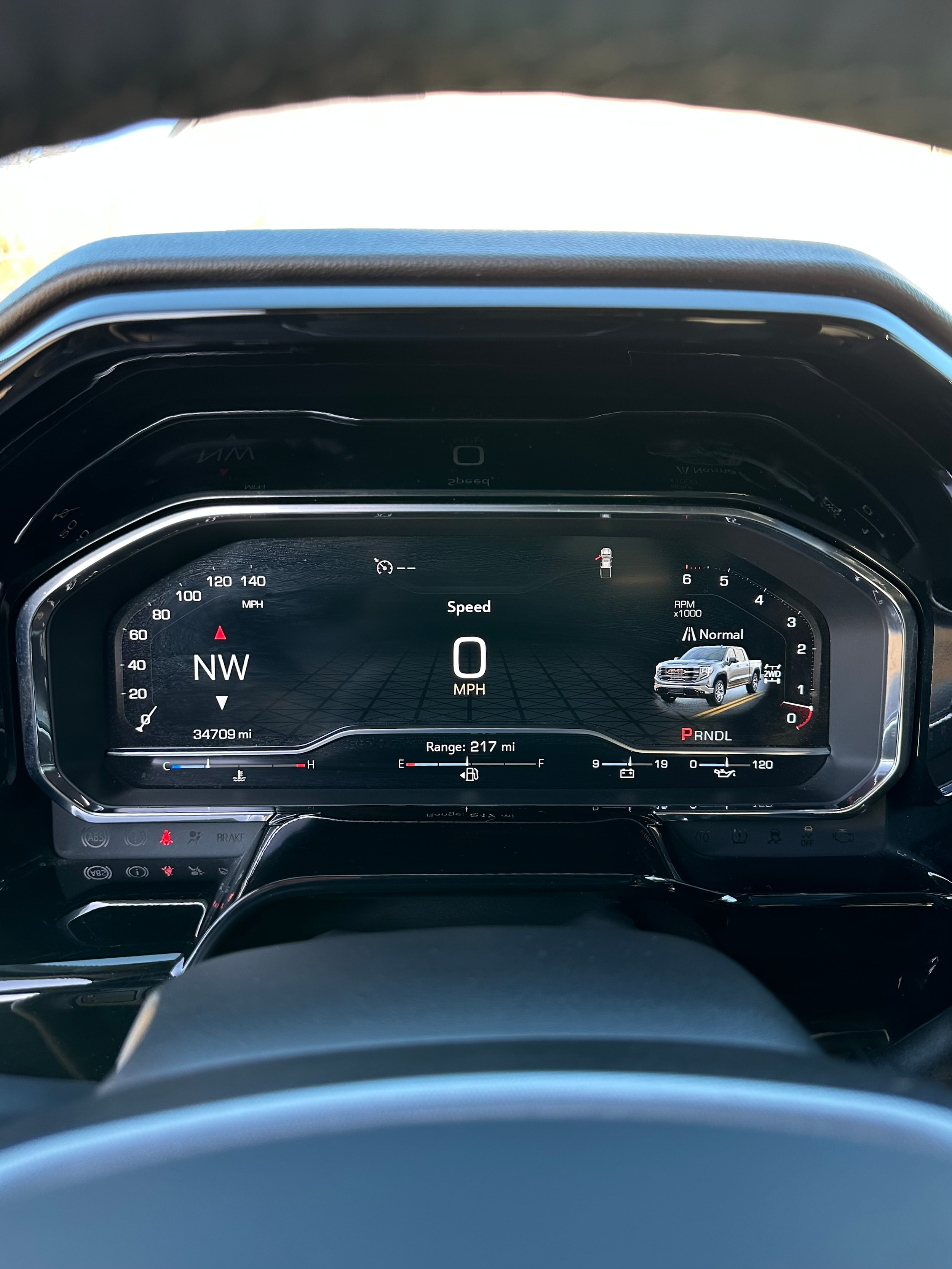 2024 GMC Sierra 1500 SLT - Photo 13