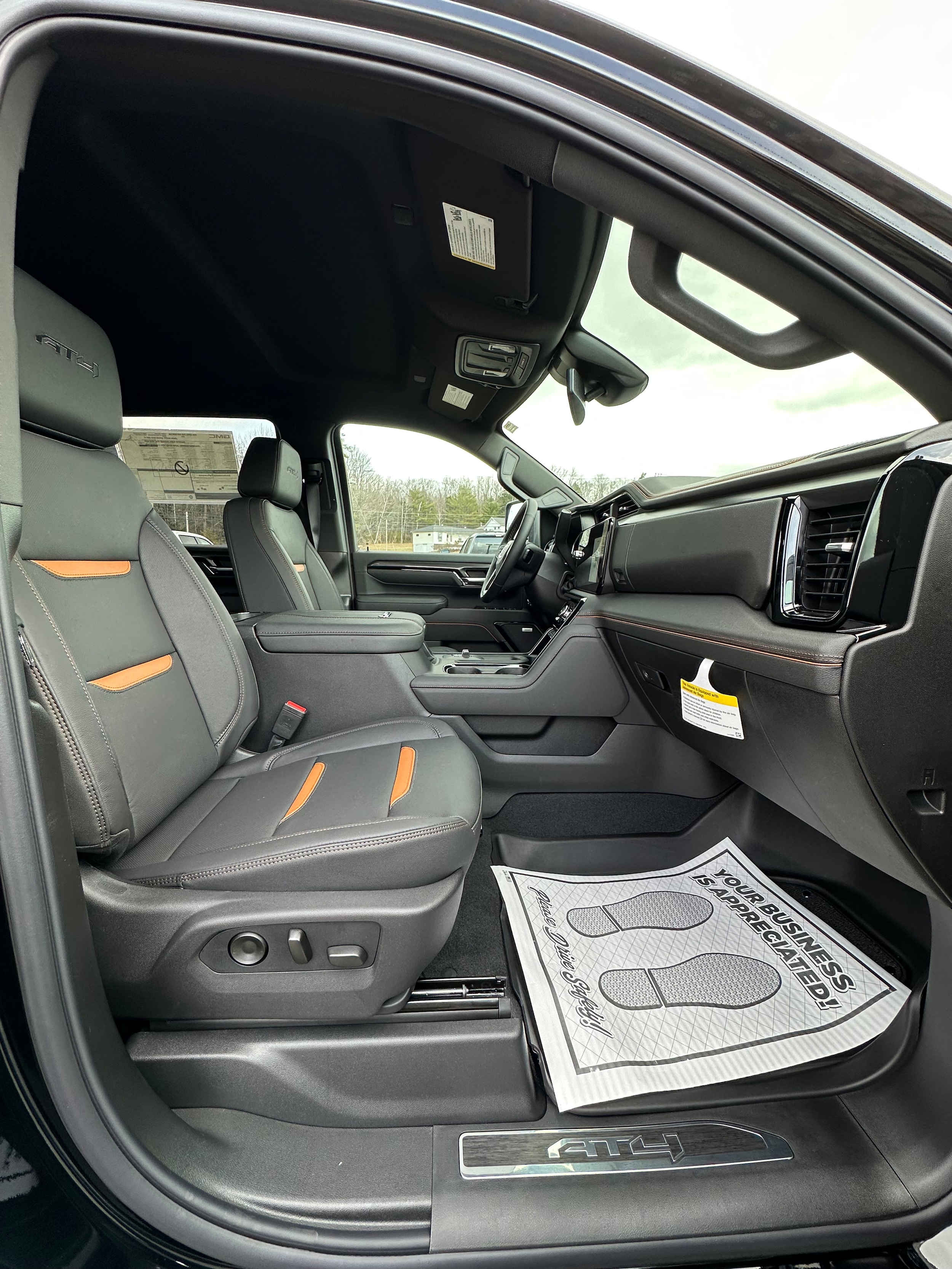 2026 GMC Sierra 2500HD AT4 - Photo 26