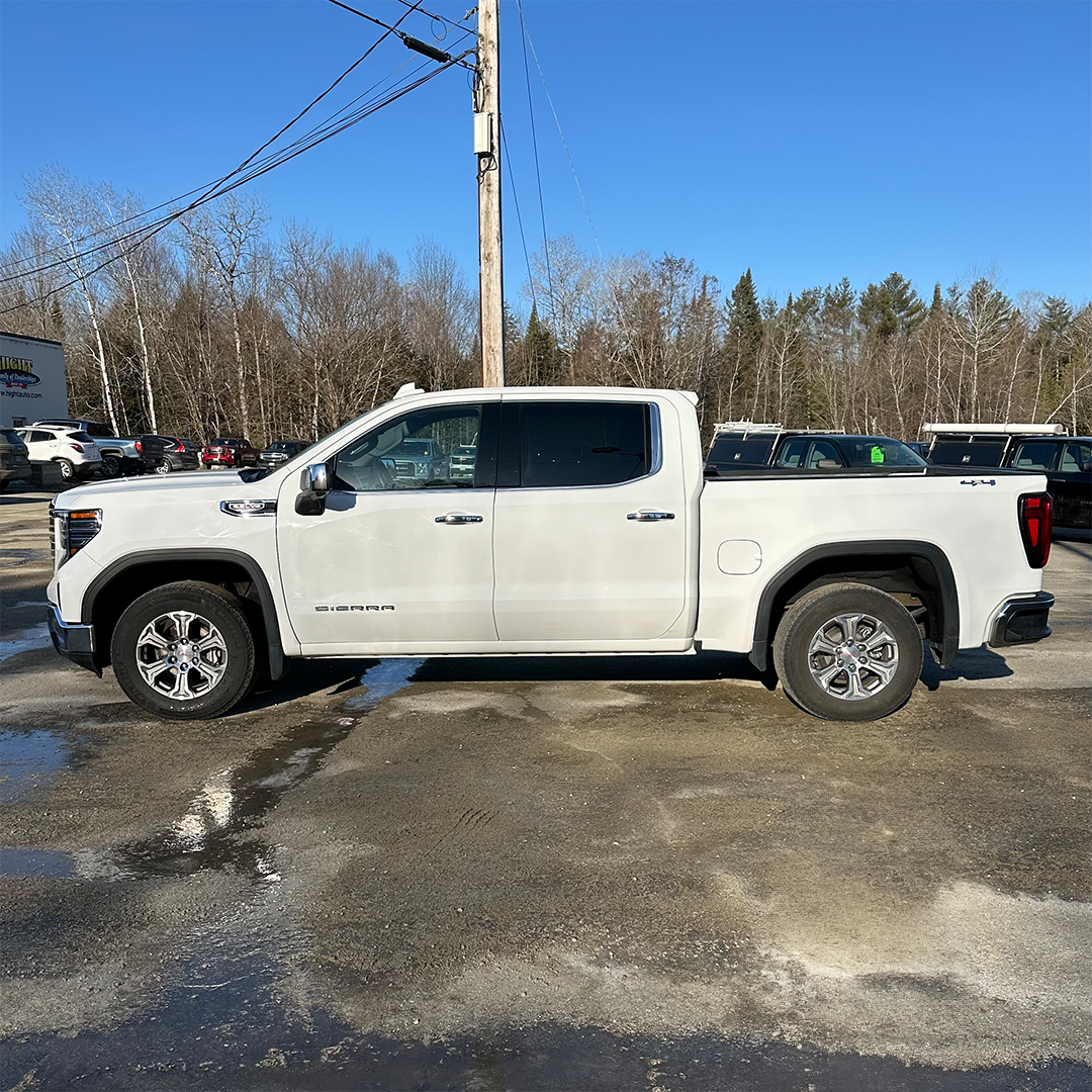 2024 GMC Sierra 1500 SLT - Photo 6