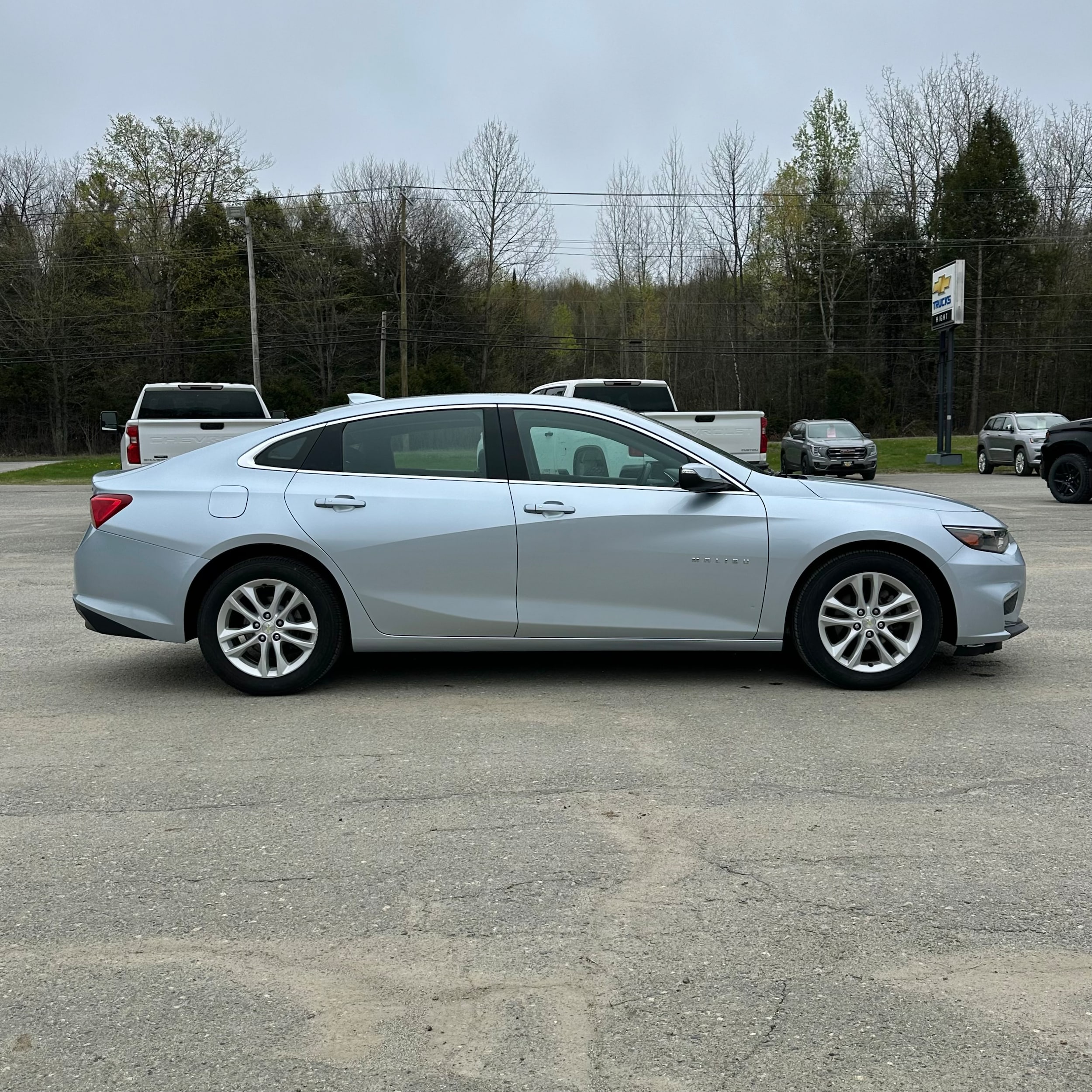Used 2017 Chevrolet Malibu 1LT with VIN 1G1ZE5ST8HF150341 for sale in Farmington, ME