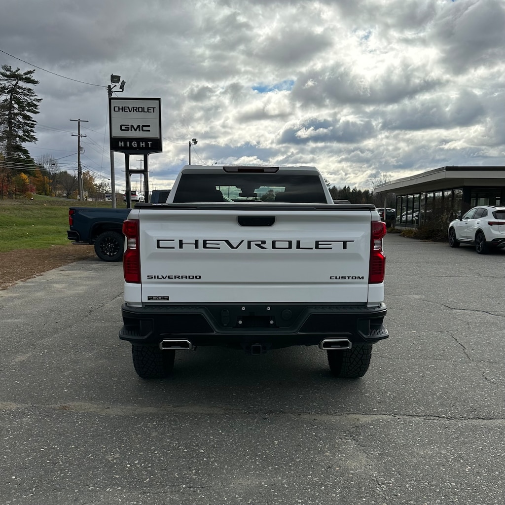 New 2026 Chevrolet Silverado 1500 Custom Trail Boss Truck