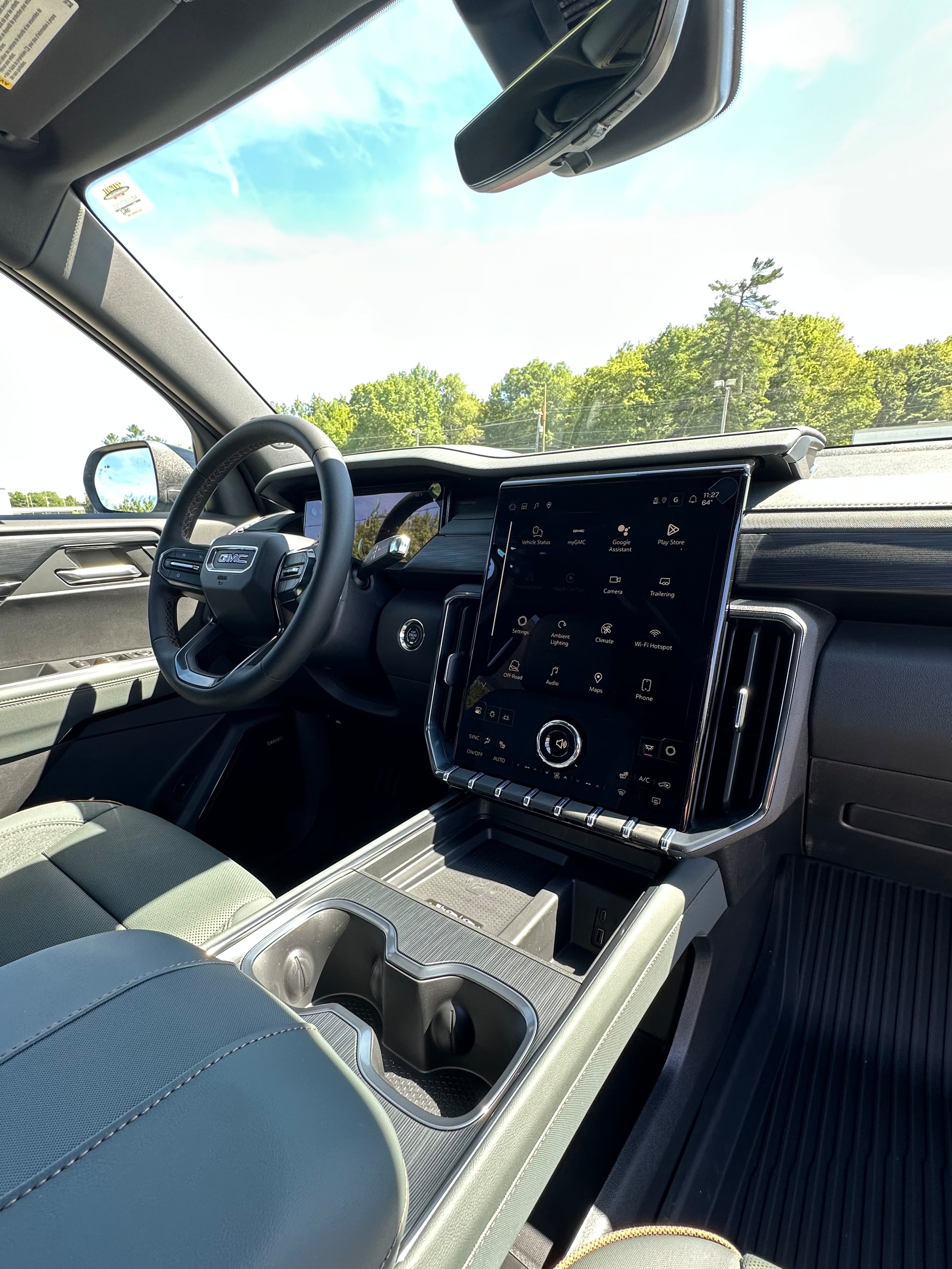 2026 GMC Acadia AT4 - Photo 11