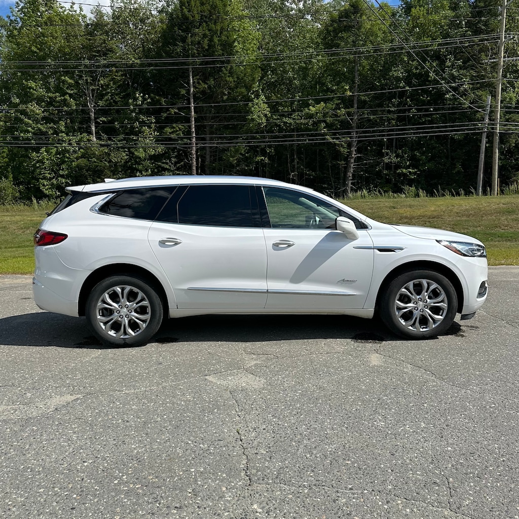 Used 2021 Buick Enclave Avenir SUV