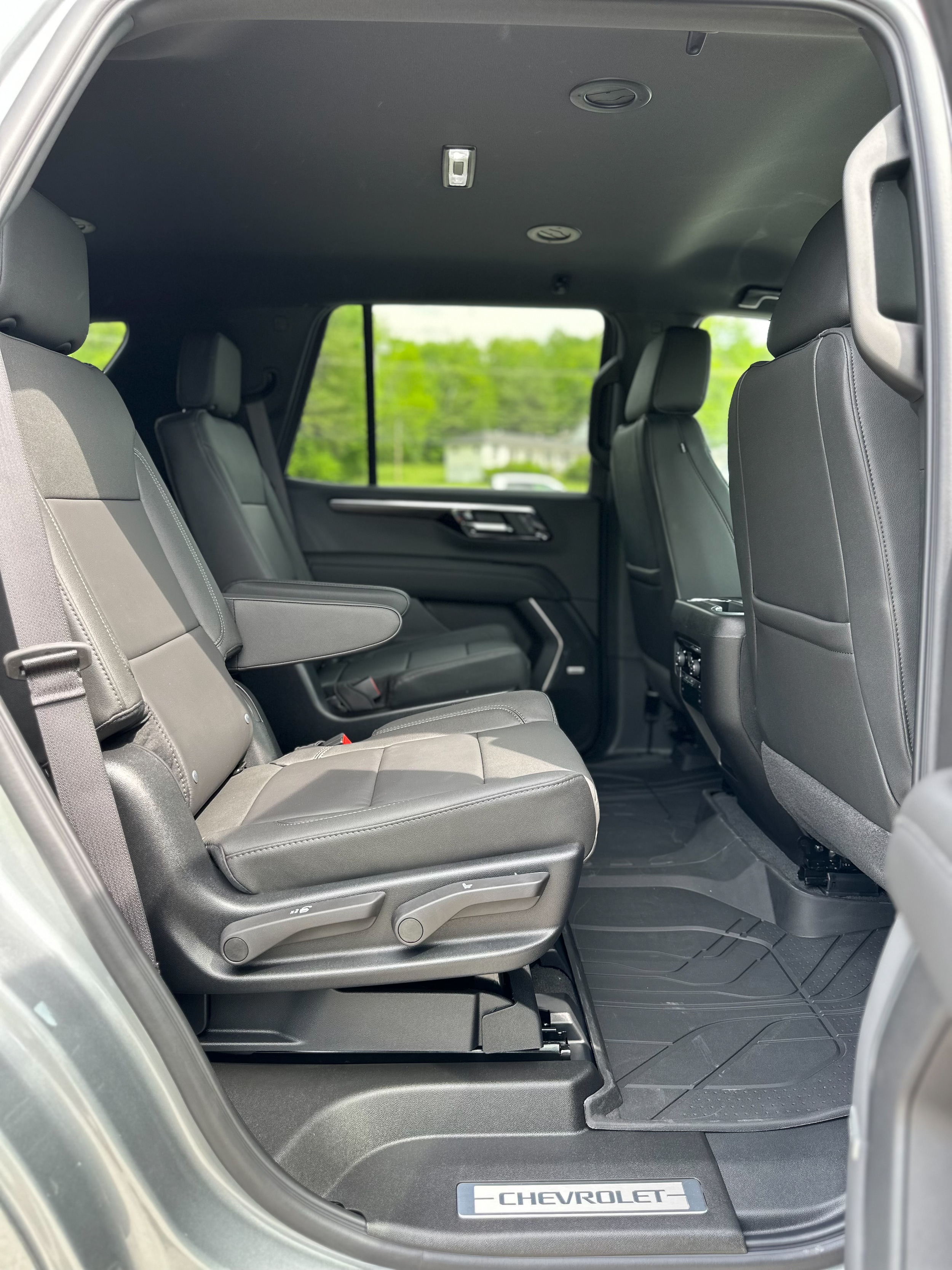 2026 Chevrolet Tahoe LT - Photo 25