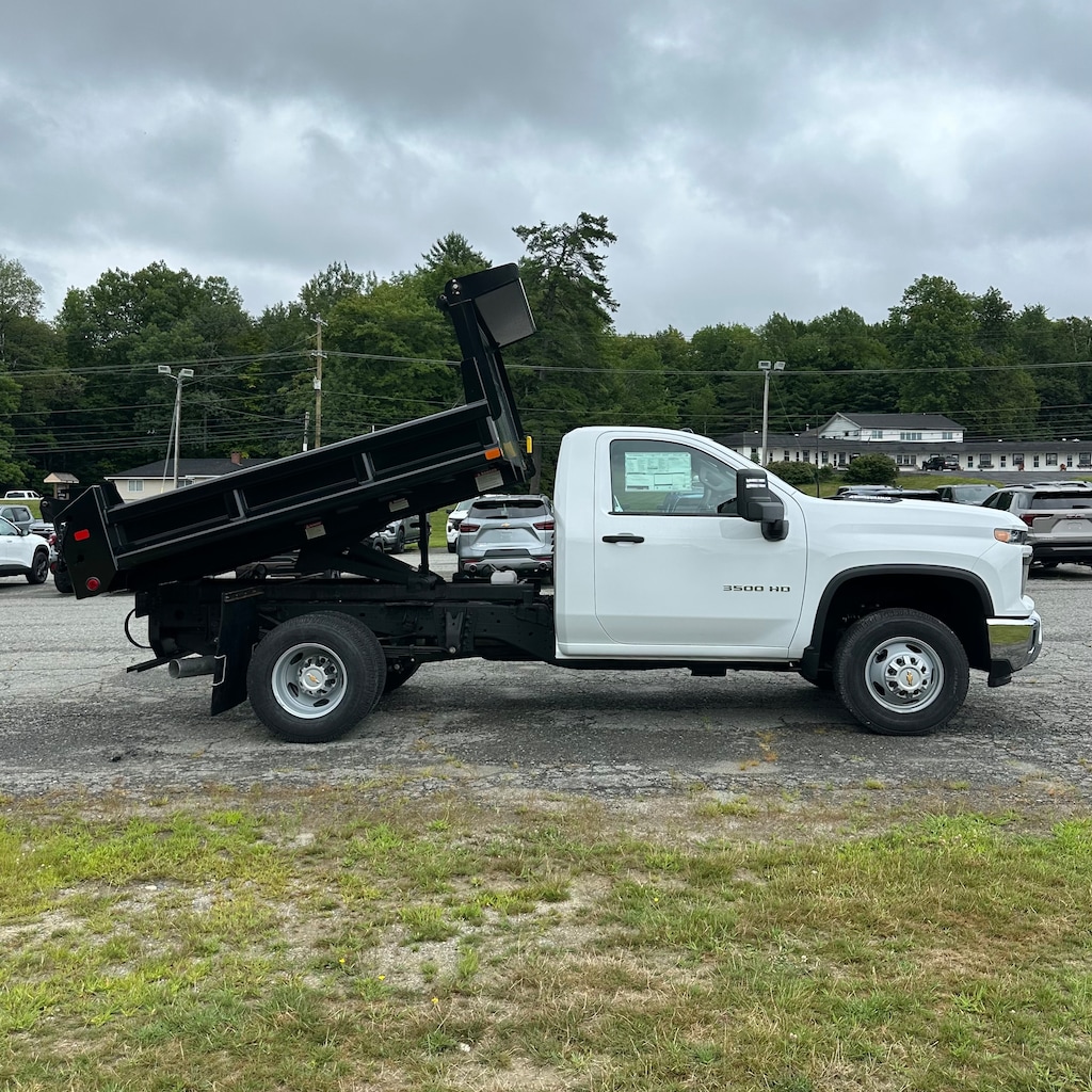 New 2026 Chevrolet Silverado 3500 HD Chassis Cab Work Truck Truck